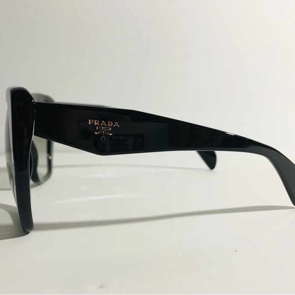 PRADA PR 16RS HERITAGE Oversized Sunglasses - Picture 4 of 11